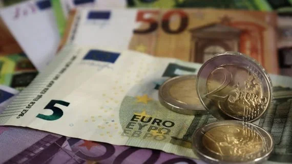 A cuánto cotiza el euro blue hoy, martes 7 de julio