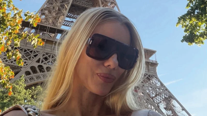 Nicole Neumann sorprendió en París con un minivestido argentino y un detalle que usó en su casamiento